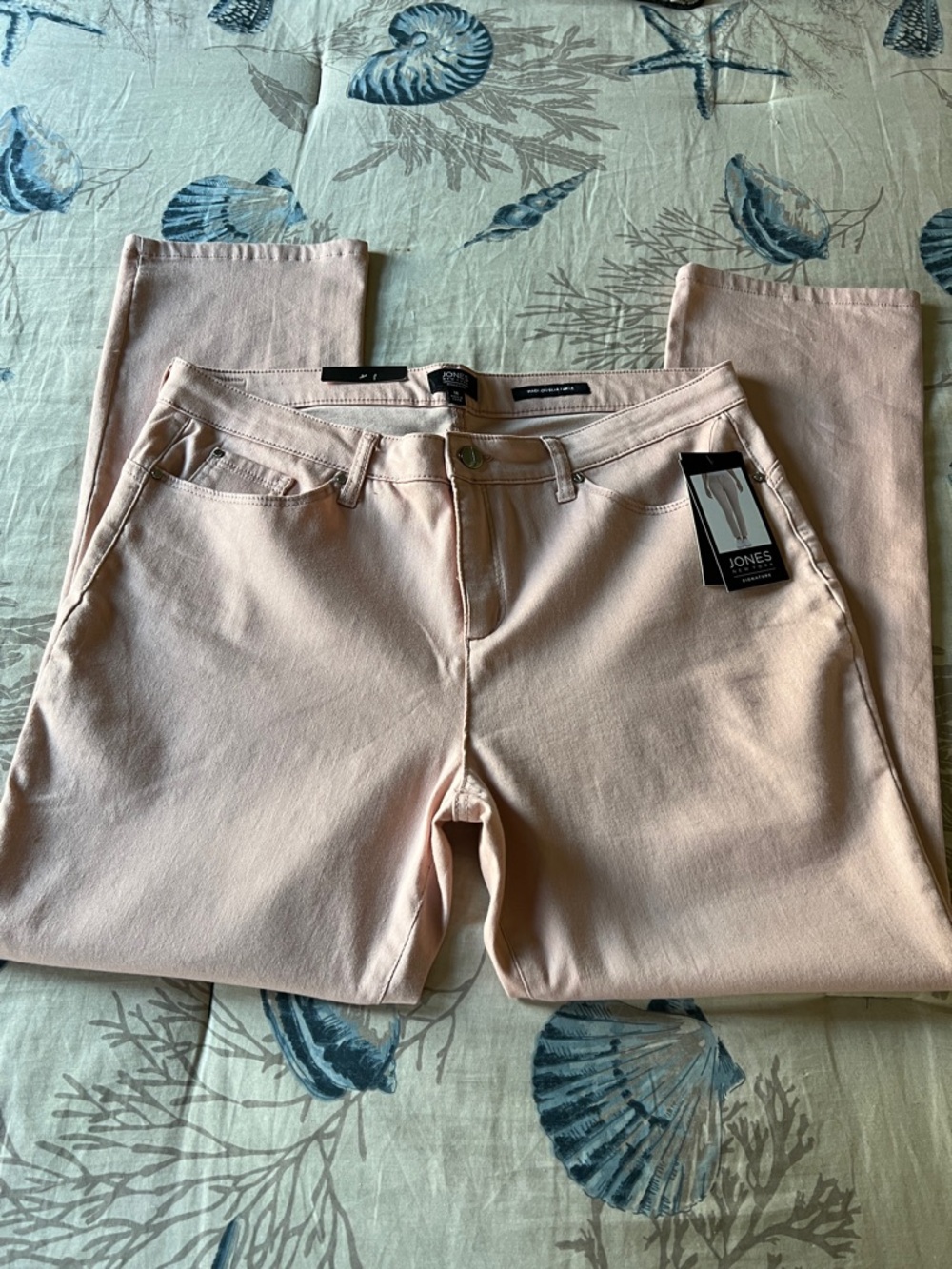 Jones New York Blush Skinny Jeans